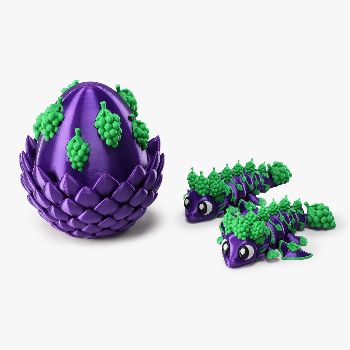 Grapes 3D Printed Dragon Egg with two articulated mini dragons
