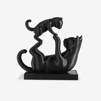 Playful 3D printed cat sculpture decor